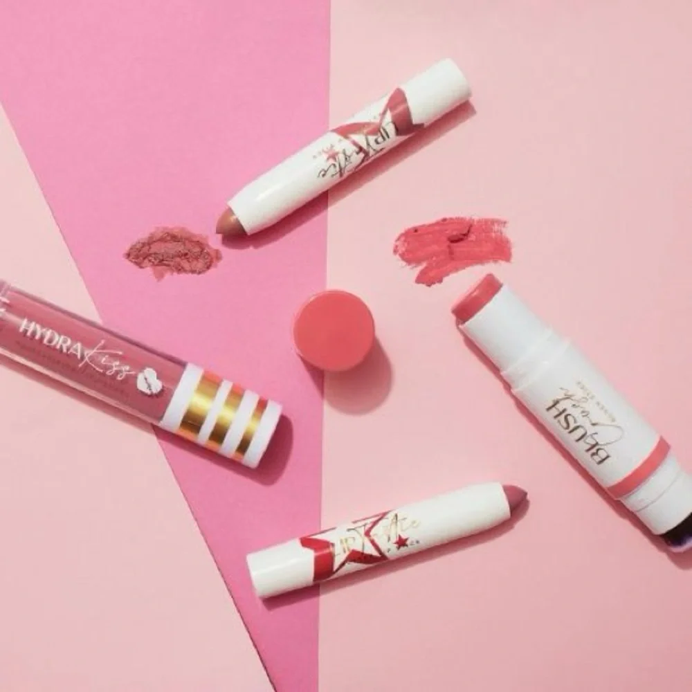 Cheeky Kiss Lip & Cheek 4-Pc Set - Picture 4 of 5